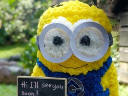 Cerita Inspiratif Mahasiswi Bandung Jual Karangan Bunga Unik dari Tisu