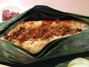 Hmm.. Sedapnya 9 Racikan Nasi Bakar yang Aromatik