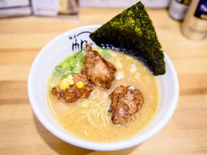 Sluurp! Siang Ini Enaknya Makan Ramen Berkuah Hangat di Jakarta