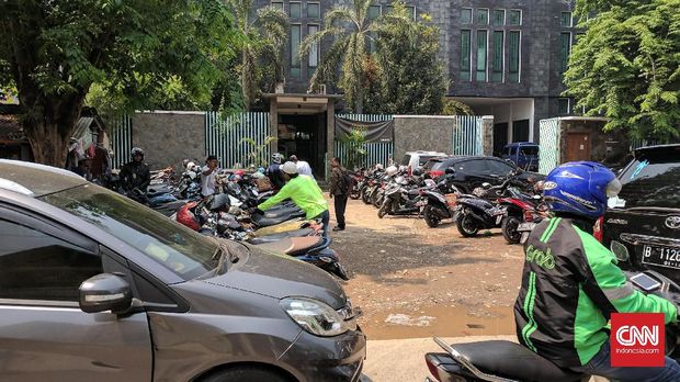 Menelusuri Jejak Kantor Uber yang Bermasalah di Jakarta