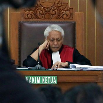 Dukungan Moril Ketua KPK dalam Praperadilan Setya Novanto