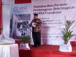 Bupati Puji CT ARSA Foundation yang Bangun SMA Unggulan di Sukoharjo