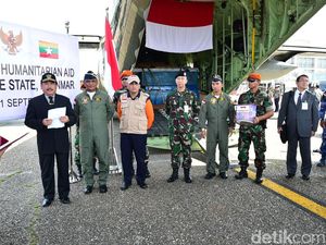 TNI AU dan BNPB Kirim 20 Ton Bantuan ke Myanmar untuk Rohingya