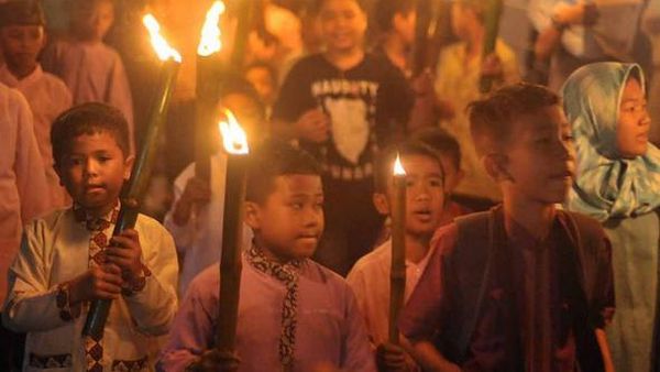 Foto: Meriahnya Anak-anak Pawai Menyambut Tahun Baru Hijriah