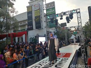 Sambut HUT Bandung, Jalan Braga Disulap Jadi Catwalk