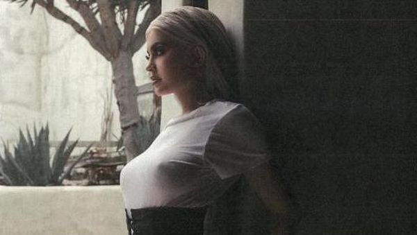 Santer Disebut Hamil, Kylie Jenner Masih Seksi