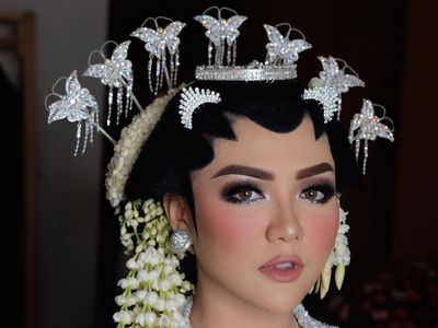 Foto: Cantiknya Vicky Shu dengan Riasan yang Manglingi Saat Menikah
