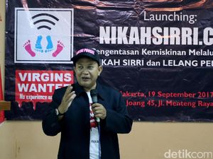 Air Mata Istri Pemilik Situs Nikahsirri Minta Suami Dibebaskan