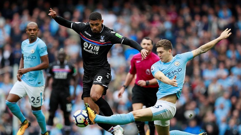 Clean Sheet sebagai Cara Stones Bayar Kepercayaan Guardiola Clean Sheet sebagai Cara Stones Bayar Kepercayaan Guardiola