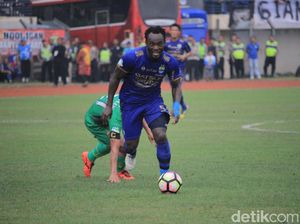 Persib Masih Gantung Essien Persib Masih Gantung Essien