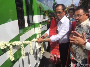 Resmikan Bus Trans Binjai, Menhub: Ini Inisiatif yang Bagus