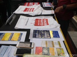 Polisi: Partai Ponsel Aris untuk Pemasaran nikahsirri.com