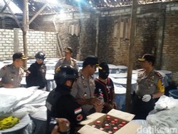 Pabrik Arak di Bojonegoro Digerebek