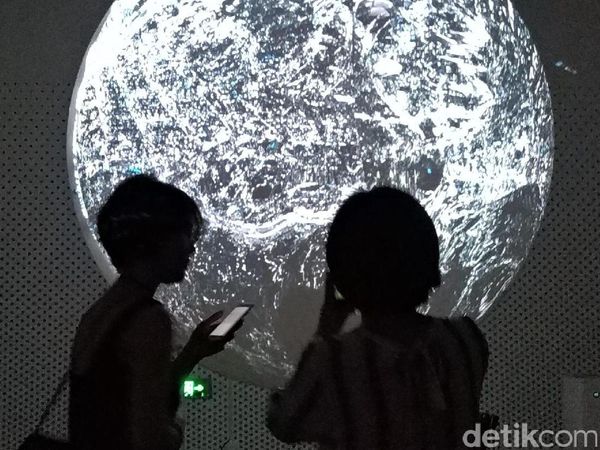 Menyusuri Beijing dengan Mi Mix 2