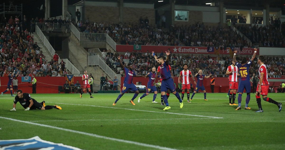 Barcelona kalahkan Girona 3-0. Foto: Albert Gea/Reuters