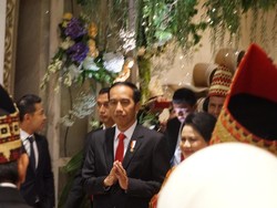 Presiden Jokowi Hadiri Resepsi Pernikahan Putra Ketua MPR