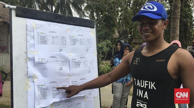 Muhammad Taufik juara Rhino X-Triathlon Tanjung Lesung 2017.
