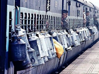 Potret Penumpang Kereta di India