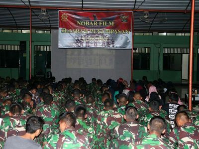 Kostrad Gelar Nobar Film G30S/PKI