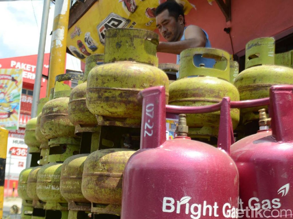 Pertamina Jual Elpiji 3 Kg Non Subsidi 1 Juli Pertamina Jual Elpiji 3 Kg Non Subsidi 1 Juli