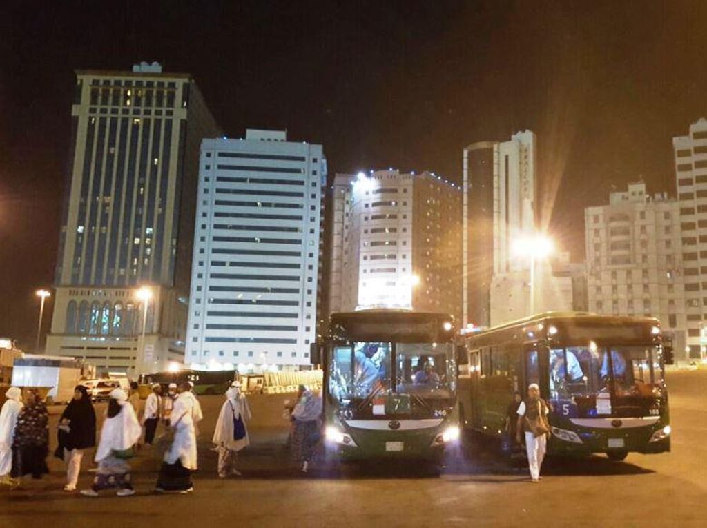 Tinggal 11 Ribu Jemaah RI di Mekah, Bus Shalawat Kini Sepi Penumpang