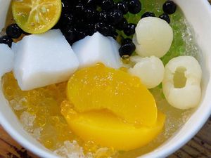 Panas-panas Begini Netizen Pamer 10 Es Campur yang Menggiurkan Ini