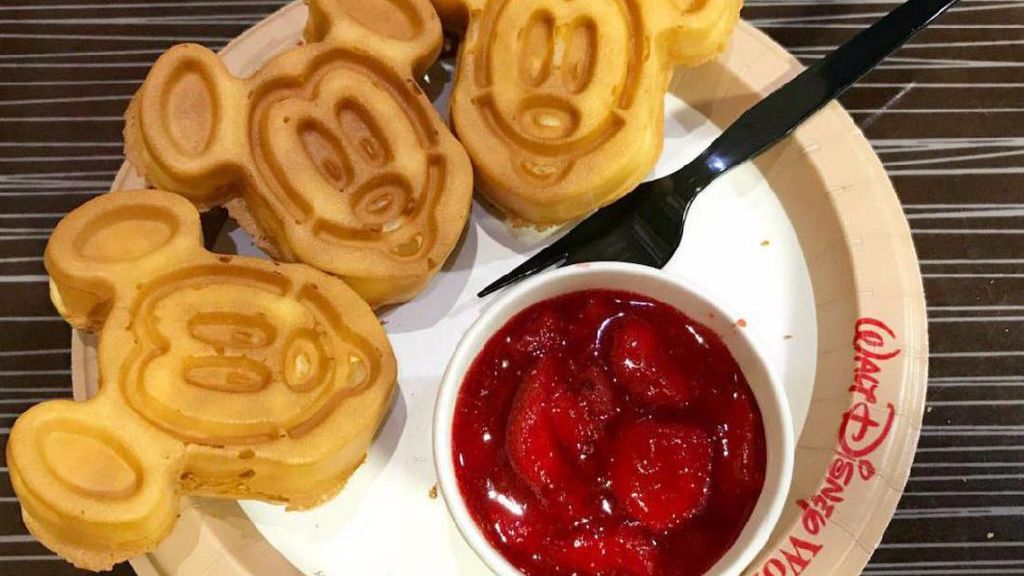 Waffle Mickey, Turkey Leg hingga Cronut, Camilan Ikonik dari Disney World