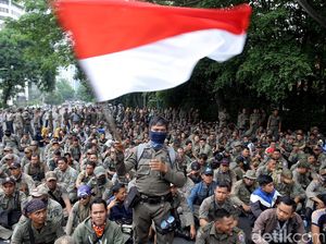 Dishub-Satpol PP Tuntut Jadi PNS, Sekda DKI Usul Dibuat PP Rekrutmen