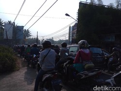 Senin Pagi, Lalin di Sekitar Pamulang dan Pondok Cabe Padat Merayap