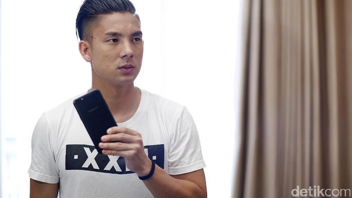 Mau Selfie dan Dapat Smartphone Serta Uang Jutaan Rupiah?