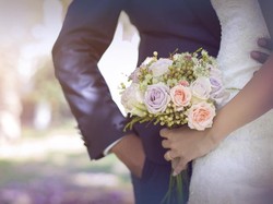 Heboh Pernikahan Pria dengan Nenek Beda Usia 40 Tahun di Bogor