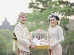 Baru Mau Honeymoon, Vicky Shu-Suami Tak Tunda Anak: Hajar Terus!