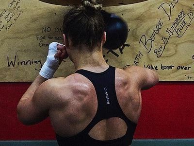 Foto: Mengintip Latihan Ronda Rousey, Si Cantik Kekar Atlet UFC