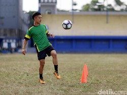 Terancam Dicoret dari Liga 1, Persib Juga Kehilangan Kim Kurniawan