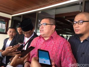 Lyra Virna Tersangka ITE, Razman: Banyak Kejanggalan Lyra Virna Tersangka ITE, Razman: Banyak Kejanggalan