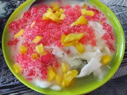 Segarkan Tenggorokan dengan Es Teler Enak di 5 Tempat Ini!