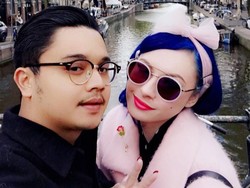 Hidup Derby Romero Lebih Tertata usai Menikah