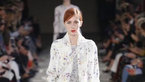 Foto: 25 Koleksi Busana Max Mara di Milan Fashion Week 2017