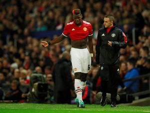 Fernandinho Nilai MU Tetap Kuat Tanpa Pogba