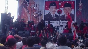 Aksi Sensasional Tapi Jeblok Bos nikahsiri.com di Pilbup Banyumas