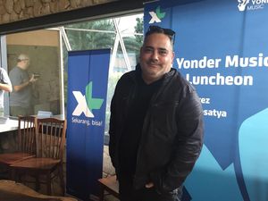 Carlos Perez Tertarik Cari Tahu Soal Via Vallen Carlos Perez Tertarik Cari Tahu Soal Via Vallen