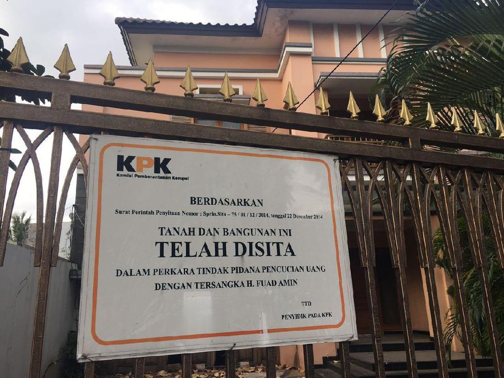 KPK Bakal Lelang 12 Aset Koruptor Fuad Amin KPK Bakal Lelang 12 Aset Koruptor Fuad Amin