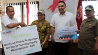 BUMN Bantu Pengungsi Gunung Agung
