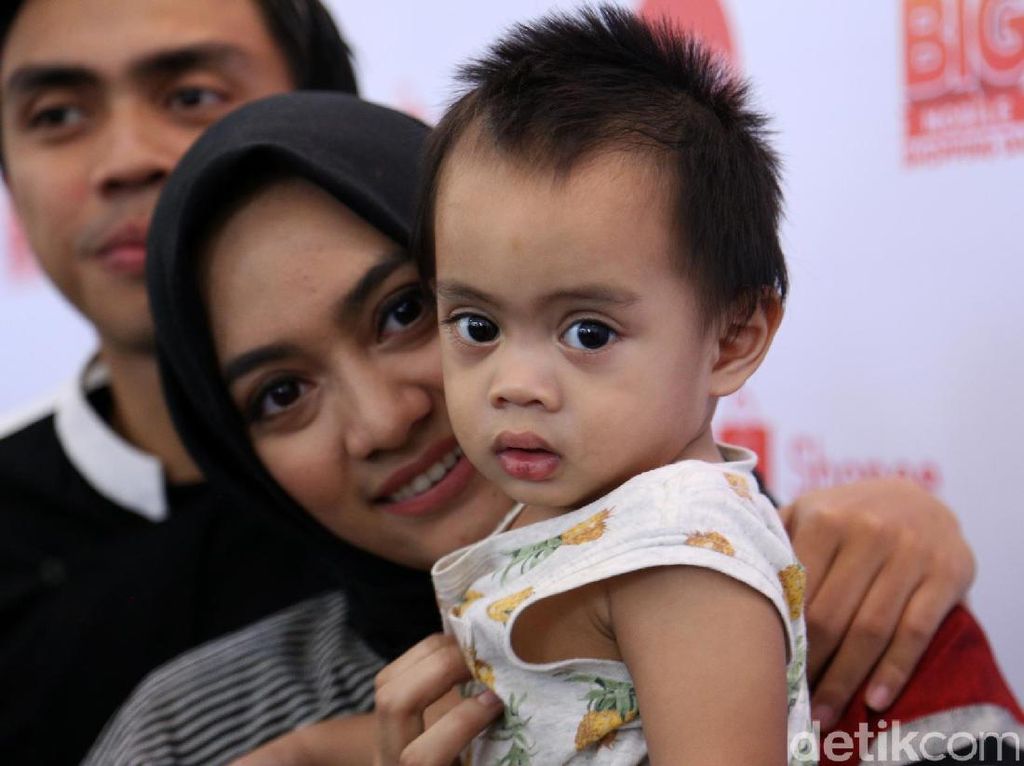 Nih Tradisi Lebaran yang Dinanti Keluarga Ayudia dan Ditto Nih Tradisi Lebaran yang Dinanti Keluarga Ayudia dan Ditto