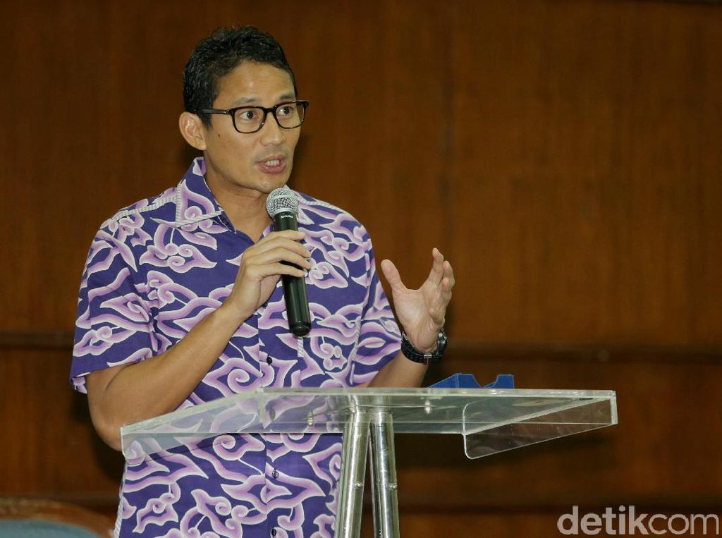 Sandiaga Uno akan Integrasikan Transportasi DKI untuk Buka Lapangan Kerja Sandiaga Uno akan Integrasikan Transportasi DKI untuk Buka Lapangan Kerja