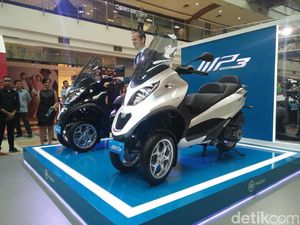 Skuter Pionir Tiga Roda di Indonesia Seharga Mobil Skuter Pionir Tiga Roda di Indonesia Seharga Mobil