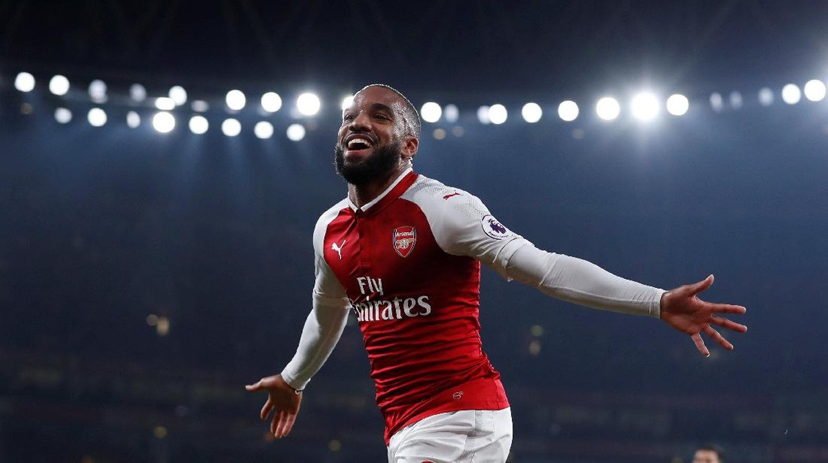 Alexandre Lacazette merayakan golnya ke gawang West Bromwich Albion (Andrew Couldridge/Action Images via Reuters)