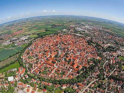 Kisah Kota yang Dibangun di Atas Kawah Meteor dan Berlapis Berlian
