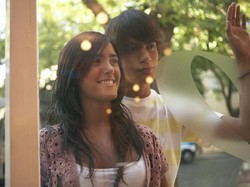 Cinta Pertama, Kenangan Para Artis yang Sulit Dilupakan