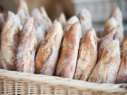 Prancis Ingin Baguette Masuk Warisan Budaya Dunia UNESCO